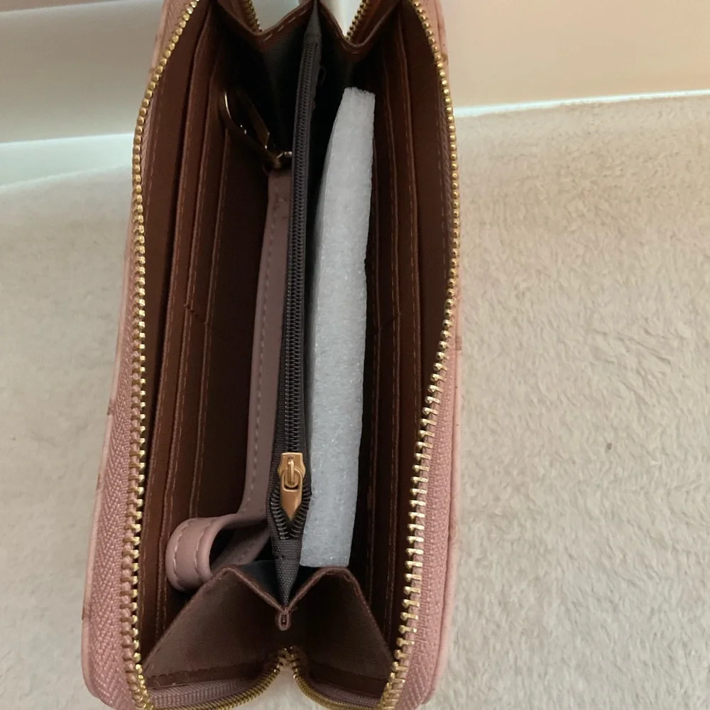 Textured Zip-Around Wallet in Blush